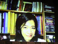 リスボンからスカイプ中継で登場したヤマザキマリ。