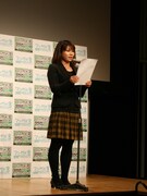 マンガ大賞の概要を説明した、三省堂書店の赤坂真実氏。