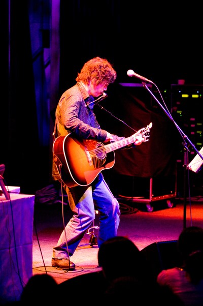 浦沢直樹。写真は、2010年3月19日にBillboard Live TOKYOで開催された「西原理恵子の人生画力対決」出演時のもの。