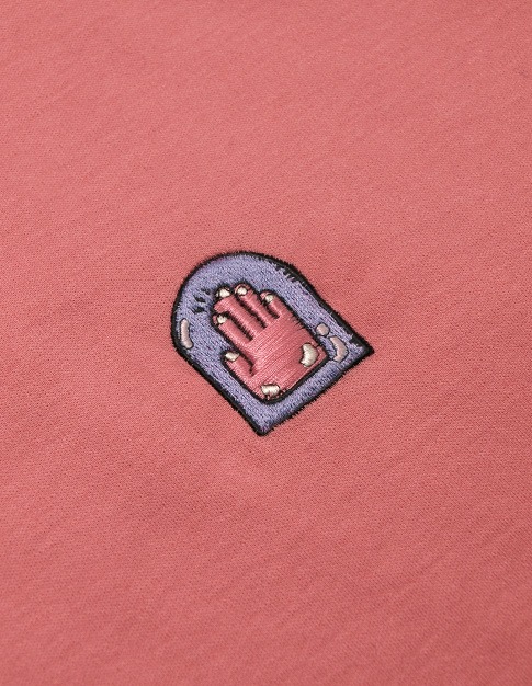 LUCKY LAND COMMUNICATIONS POLO［Salmon］。(C)LUCKY LAND COMMUNICATIONS / SHUEISHA
