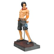 A賞「火拳のエースフィギュア」を前から。(C)尾田栄一郎／集英社・フジテレビ・東映アニメーション