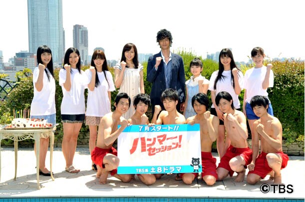 TVドラマ「ハンマーセッション！」出演陣。