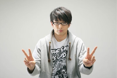 フジに扮した森山未來。（C）テレビ東京