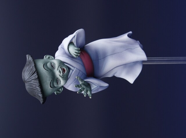 浮遊するタマミ。夢に出てきそうな表情だ。（C）楳図かずお／小学館