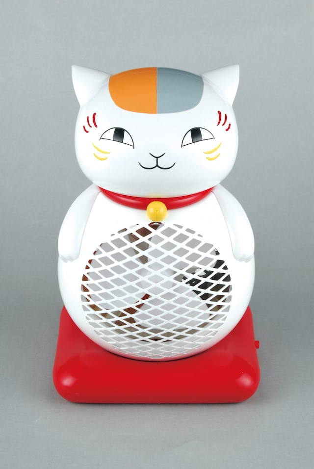 応募者全員サービスのニャンコ先生扇風機。今年の夏を快適に過ごすためのマストアイテムとなるはずだ。