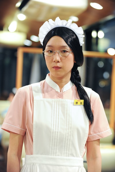 野田さんに扮した江口のりこ。