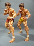 「RDF/範馬刃牙 強きを求めし者」通常版と流血版。(C)板垣恵介/FWD