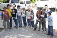 植林開始イベントの様子。　撮影／武田 諭