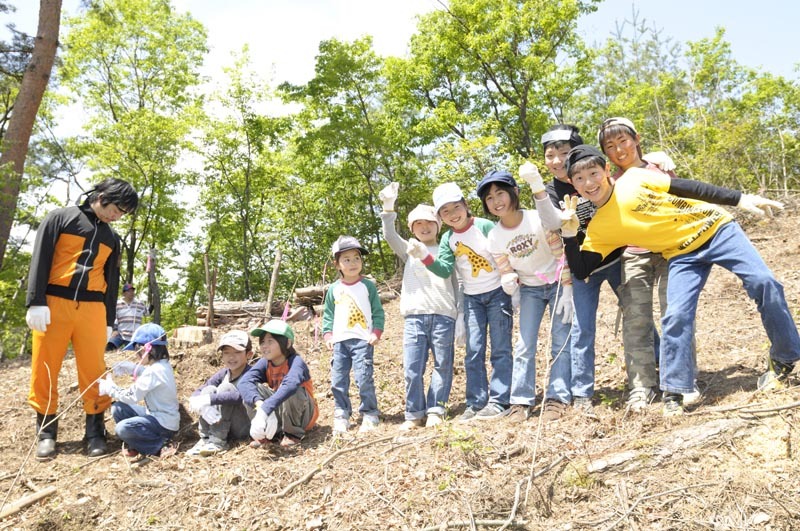 植林開始イベントの様子。　撮影／武田 諭