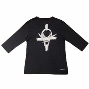 Tシャツ「エース」の7分丈をバックから見た写真。(C)尾田栄一郎／集英社・フジテレビ・東映アニメーション