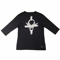 Tシャツ「エース」の7分丈をバックから見た写真。(C)尾田栄一郎／集英社・フジテレビ・東映アニメーション