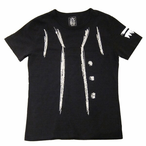 Tシャツ「ルフィ」のフロントは「ルフィ」の定番ファッションであるベストをイラスト化したデザイン。(C)尾田栄一郎／集英社・フジテレビ・東映アニメーション