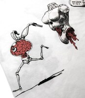 「脳」の部分だけがワンポイントカラーで。GUNNM［White］(C) YUKITO KISHIRO / SHUEISHA