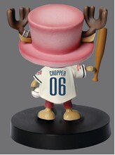 埼玉西武ライオンズ仕様の「トニートニー・チョッパー」フィギュア背面。(C)尾田栄一郎/集英社・フジテレビ・東映アニメーション　発売元：（株）プレックス　販売代理店：（株）ダイブ