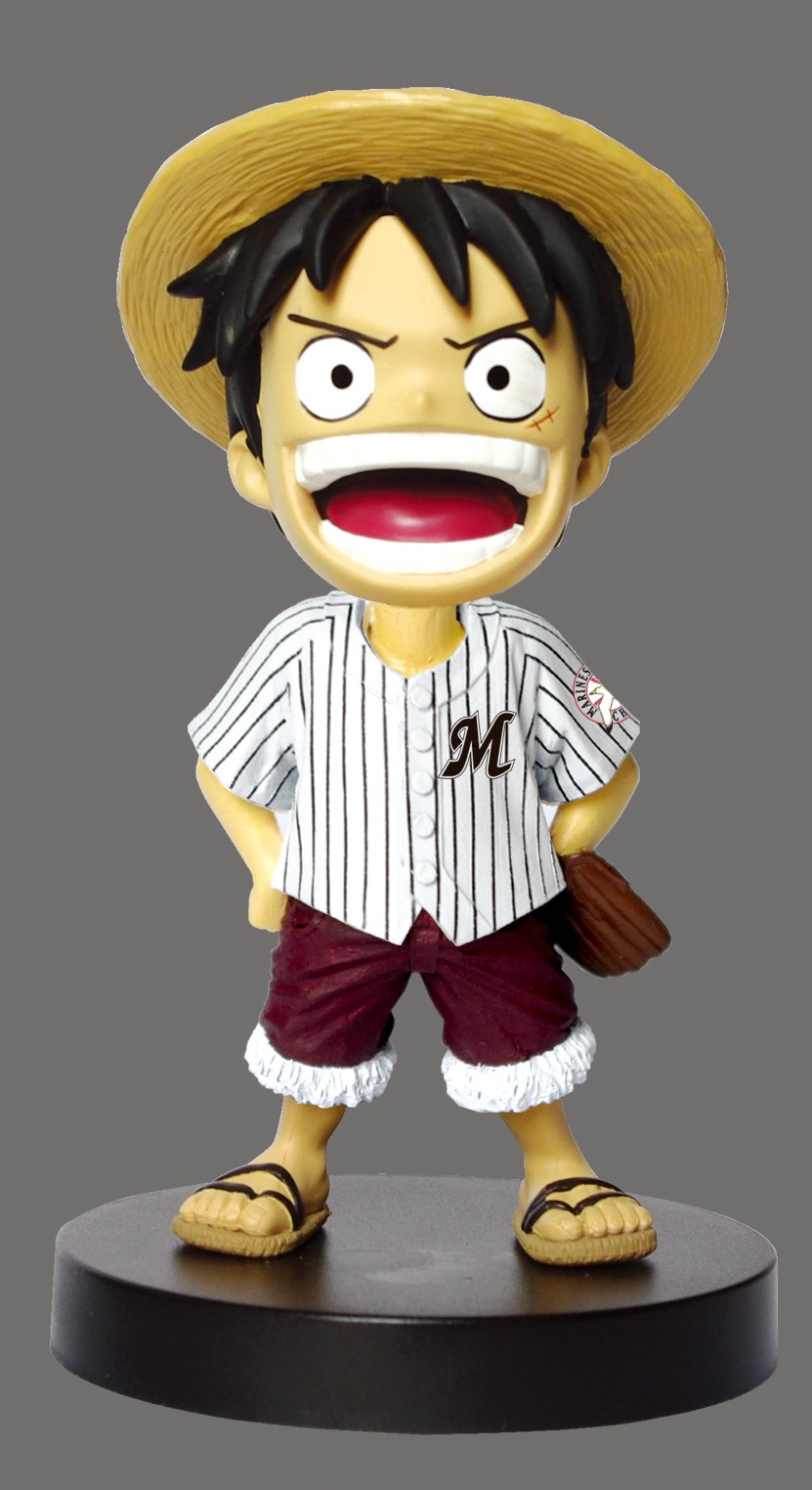 千葉ロッテマリーンズ仕様の「モンキー・D・ルフィ」フィギュア正面。(C)尾田栄一郎/集英社・フジテレビ・東映アニメーション　発売元：（株）プレックス　販売代理店：（株）ダイブ