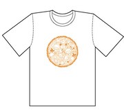 無数の菌たちが密集した、「もやしもん」Tシャツの白。（C）石川雅之／講談社