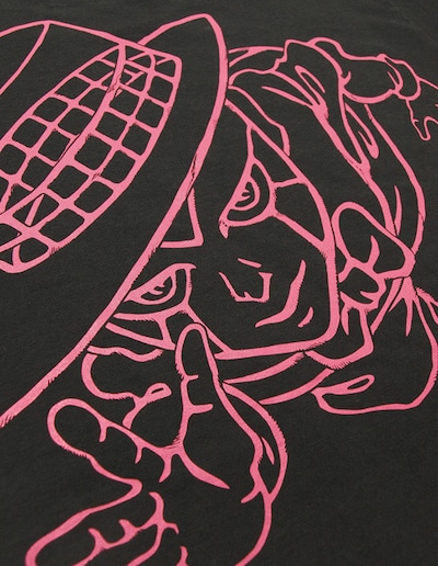 岸辺露伴が作中で宙に描いたビジョンをプリントした「HEAVEN'S DOOR」。こちらは背面。(C)LUCKY LAND COMMUNICATIONS / SHUEISHA