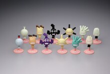 全12種類をスタンドにセットした図。（C）石川雅之／講談社