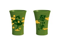 E賞「陶器タンブラー」全3種類のひとつ。(C)バードスタジオ／集英社・フジテレビ・東映アニメーション