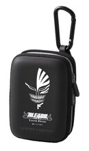 「BLEACH×EXILIM」ソフトケース。（C）久保帯人／集英社・テレビ東京・dentsu・ぴえろ