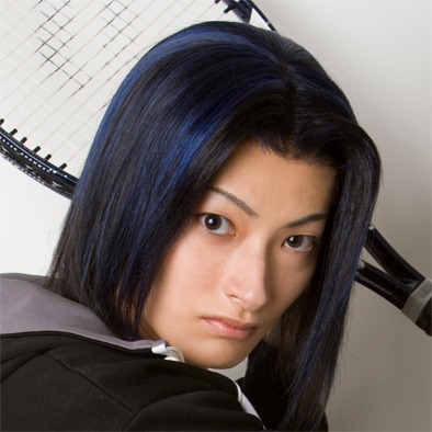 伊武深司役の岡崎和寛。（Ｃ）許斐 剛／集英社・ＮＡＳ・テニスの王子様プロジェクト　（Ｃ）許斐 剛／集英社・テニミュ製作委員会