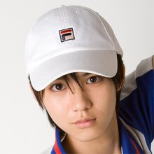 越前リョーマ役の小越勇輝。（Ｃ）許斐 剛／集英社・ＮＡＳ・テニスの王子様プロジェクト　（Ｃ）許斐 剛／集英社・テニミュ製作委員会