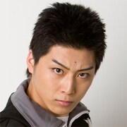 橘桔平役の上田悠介。（Ｃ）許斐 剛／集英社・ＮＡＳ・テニスの王子様プロジェクト　（Ｃ）許斐 剛／集英社・テニミュ製作委員会