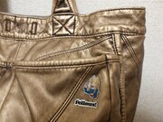 バッグにつけるとこんな感じ。