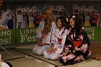 参加した女子高生3人。浴衣姿がまぶしい。