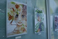 KDDIデザイニングスタジオでは「ちはやふる」複製原画も展示中。