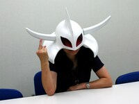 月刊サンデーGXの編集長・小室ときえ氏。通り名「仮面編集長」について知りたい人は、いますぐリンクから特集記事へ。