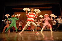 楳図かずおと一緒に楽しく踊ろう！