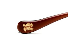 「チョッパー」モデルのテンプルエンドに入るマーク。(C)尾田栄一郎／集英社・フジテレビ・東映アニメーション