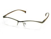 「ゾロ」モデルのマットカーキ。(C)尾田栄一郎／集英社・フジテレビ・東映アニメーション