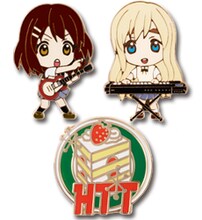 F賞のピンズ3個セット。（C）かきふらい・芳文社／桜高軽音部