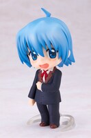 「ねんどろいど 綾崎ハーマイオニー」の「執事服ボディ」を使った例。女装姿とは違った魅力がある。(C)畑健二郎／小学館・白皇学院生徒会・テレビ東京