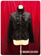 「蔵之介立ち衿ブラウス」1万2390円。(C)東村アキコ・講談社/海月姫製作委員会