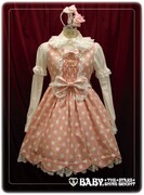 「月海ちゃんジャンパースカート」1万9740円。中に着た「ハートハートブラウス」1万3440円。（こちらはコラボ商品ではありません）(C)東村アキコ・講談社/海月姫製作委員会