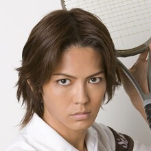 聖ルドルフ・赤澤吉朗役の猪塚健太。（Ｃ）許斐 剛／集英社・ＮＡＳ・テニスの王子様プロジェクト　（Ｃ）許斐 剛／集英社・テニミュ製作委員会