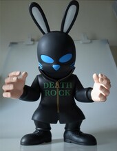 「ソフビ鴉魂DX 七代目武装戦線 別働隊KKK 姫川敬ファミマ・ドット・コム ver.」(C)高橋ヒロシ（月刊少年チャンピオン）2002-2011