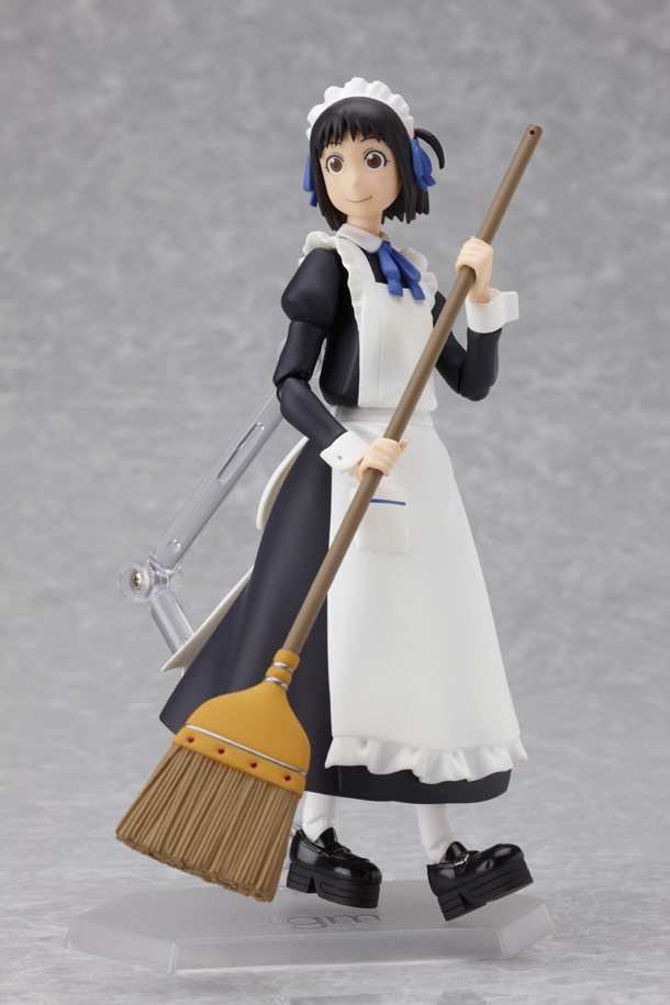「figma 嵐山歩鳥」は小物も充実。掃除はメイドのたしなみ。(C)石黒正数・少年画報社／それ町製作委員会