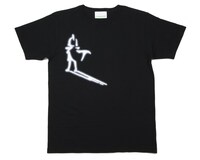 「バクマン。」とのコラボTシャツ「超ヒーロー伝説」。(C)大場つぐみ・小畑健・集英社／NHK・NEP・ShoPro