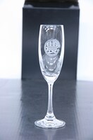 農大フルートグラス。ビールにちなみ稲穂の部分が麦になっている。