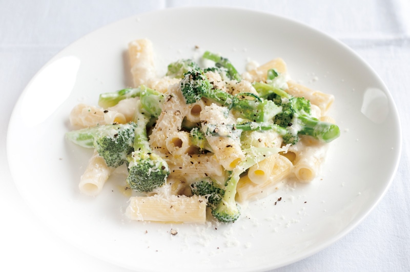 「のだめカンタービレ」に登場する「ミレリーゲ・アラ・パンナ・コン・イ・ブロッコリ」も再現。複雑な名前ゆえ、のだめには呪文のように聞こえたのだろう。