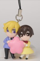 LaLa3月号付録の、ハルヒ＆環のフィギュアストラップ。　