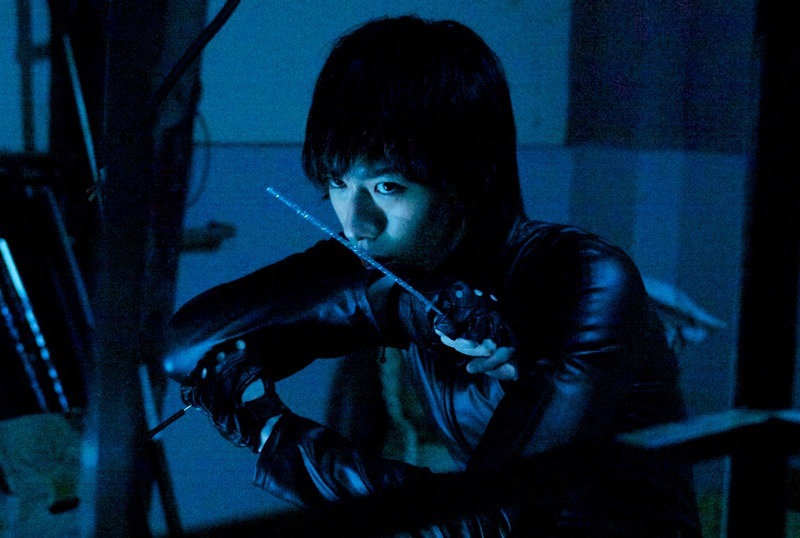 実写版「ブラック・エンジェルズ」場面写真（c）2011 ジェネオン・ユニバーサル・エンターテイメント