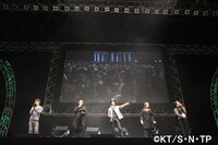 「ジャンプフェスタ2011」での様子。(C)許斐 剛／集英社・ＮＡＳ・テニスの王子様プロジェクト 写真提供／集英社　撮影／菊地寛子