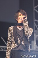 「ジャンプフェスタ2011」での様子。(C)許斐 剛／集英社・ＮＡＳ・テニスの王子様プロジェクト 写真提供／集英社　撮影／菊地寛子