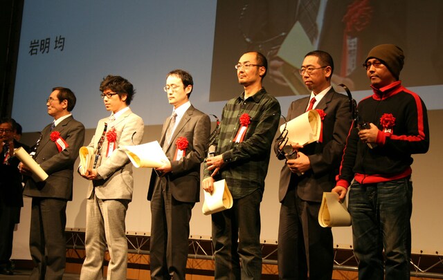 （左から）みなもと太郎、坂本眞一、岩明均、鬼頭莫宏、山本直樹、福満しげゆき