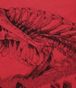 「がしゃどくろ」Tシャツ（紅色） (C)水木プロダクション